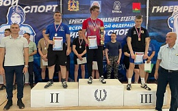 Студент БГТУ стал серебряным призером Открытого чемпионата г. Брянска по гиревому спорту